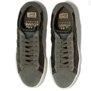 Rare Holiday Edition Onitsuka Tiger size 11